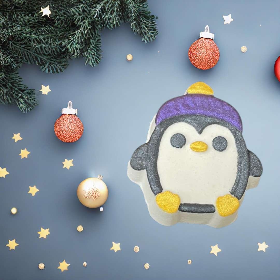 Santa's List Bath Bomb  (Penguin)